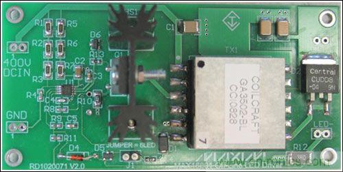 LED驅動器參考設計，1.9英寸 x 3.9英寸，雙層板
