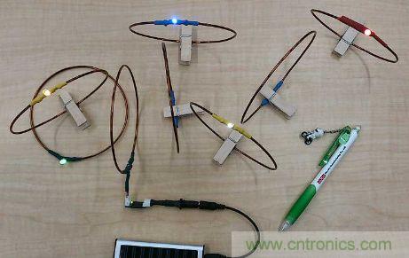 用來驗(yàn)證&ldquo;直流共振方式&rdquo;的試制系統(tǒng)。在線圈間傳輸電力，點(diǎn)亮LED