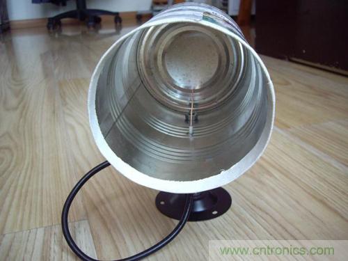 最簡單使用的天線&mdash;&mdash;罐頭天線，可做正饋大鍋饋源！ 