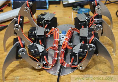 DIY:自制無(wú)線控制機(jī)器人