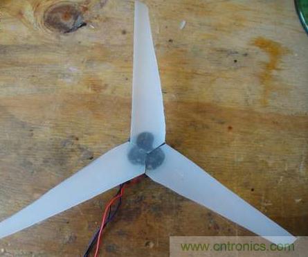 想減少電費(fèi)嗎？DIY一個迷你風(fēng)力發(fā)電機(jī)吧