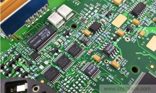 拆萬(wàn)用表中的的“蘋(píng)果” Fluke 287