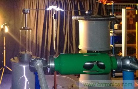 【視頻】網(wǎng)友熱議：諾基亞&ldquo;閃電&rdquo;充電技術