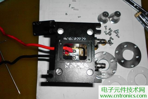 這貨一萬(wàn)三？50W半導(dǎo)體激光模塊拆解