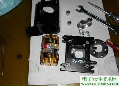 這貨一萬(wàn)三？50W半導(dǎo)體激光模塊拆解