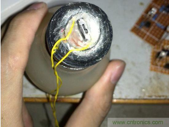 LED夜燈改裝記，如何廢物利用？