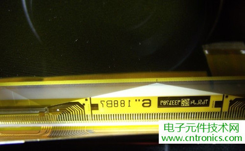 探秘電子紙！一款電紙書的電子墨水屏拆解