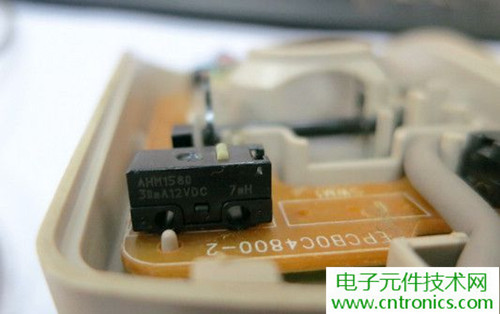 殿堂級機械鼠標(biāo)拆解：嘆精致做工！