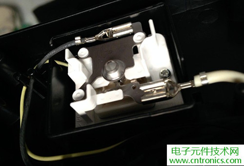 PM2.5殺手！松下納米水離子空氣凈化器拆解