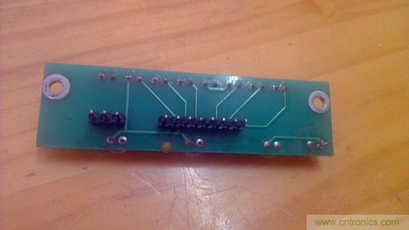 牛人力作！PCB版藍(lán)牙智能小車DIY