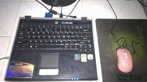 創(chuàng)意DIY：將筆記本大卸八塊做成臺式機(jī)！