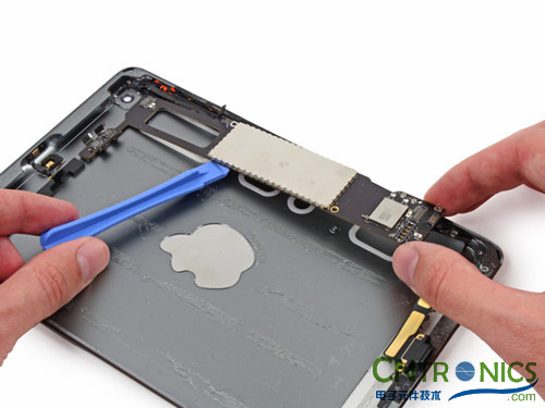 最新最牛最逆天的拆解：iPad Mini Retina 內(nèi)部大揭秘！