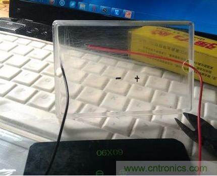 精巧DIY：綠色天然環(huán)保的太陽(yáng)能移動(dòng)電源