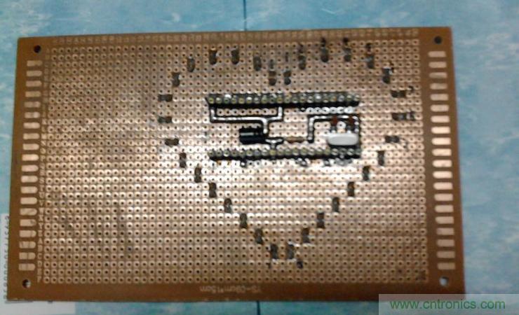 三八節(jié)將至！DIY心形LED流水燈！你們懂的~