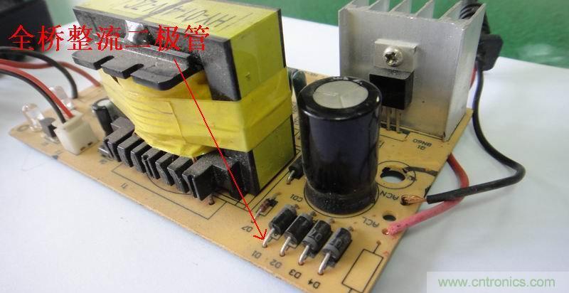維修達(dá)人：拆解維修48V電動(dòng)車(chē)充電器