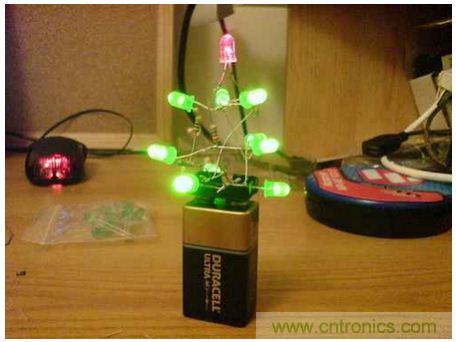 害怕圣誕節(jié)沒創(chuàng)意？看看發(fā)燒友們?cè)趺催^圣誕