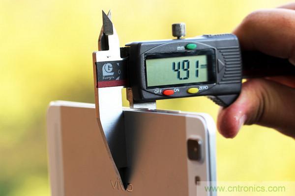 有圖有真相！暴拆VIVO X5 MAX,揭秘&ldquo;最薄之謎&rdquo;