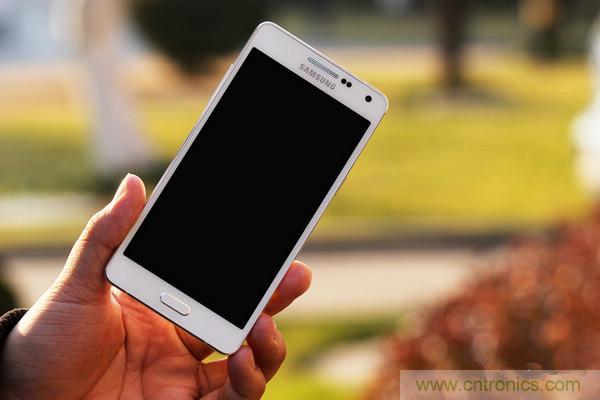 拆解狂魔荼毒新機(jī)三星金屬Galaxy A5，看槽點(diǎn)在何方？