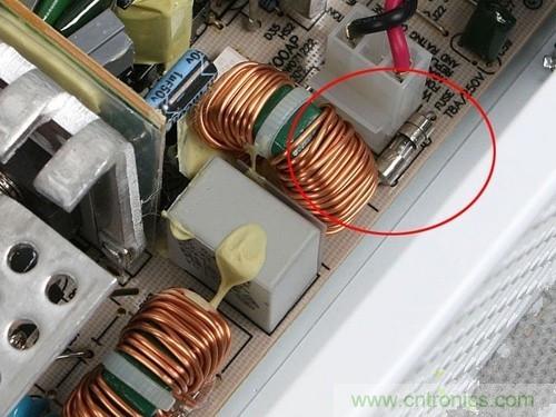 逆變電源設(shè)計(jì)中，保險(xiǎn)絲扮演什么角色？