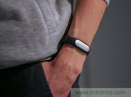 小米手環(huán)光感版體驗：便宜實惠，功能尚可