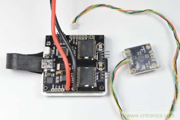 攝影發(fā)燒友：想要相機(jī)穩(wěn)如雞頭，學(xué)我DIY自平衡相機(jī)穩(wěn)定器