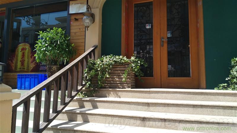 無(wú)邊框的 nubia Z9 ，一款既有驚喜，又有驚艷的智能手機(jī)