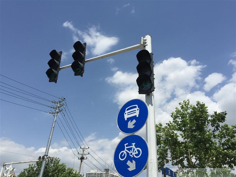 無(wú)邊框的 nubia Z9 ，一款既有驚喜，又有驚艷的智能手機(jī)