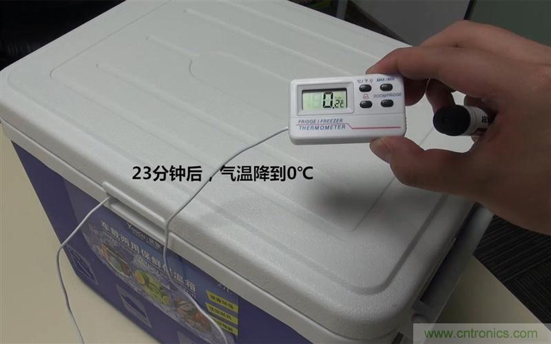 手機(jī)抗凍性能大挑戰(zhàn):iPhone被完爆