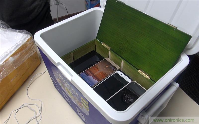 手機(jī)抗凍性能大挑戰(zhàn):iPhone被完爆
