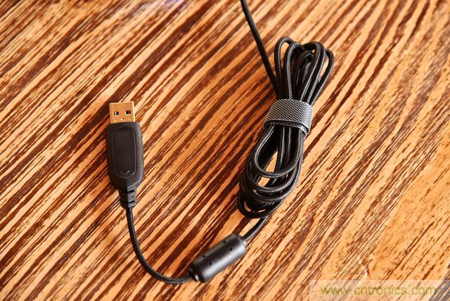 左手寫愛，右手寫他&mdash;&mdash;從此鍵盤鼠標不分家！