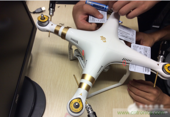 真飛機(jī)拆不著，那就來(lái)拆拆無(wú)人機(jī)&ldquo;鼻祖&rdquo;大疆吧！