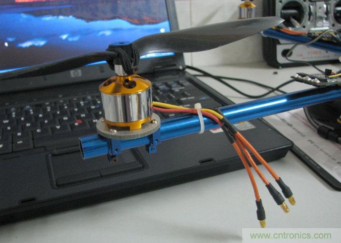 無(wú)人機(jī) DIY 制作全過(guò)程，酷得不要不要的！