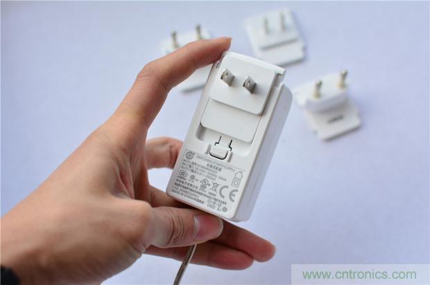 這個(gè)枕頭不僅能挽救睡眠還能挽救婚姻！