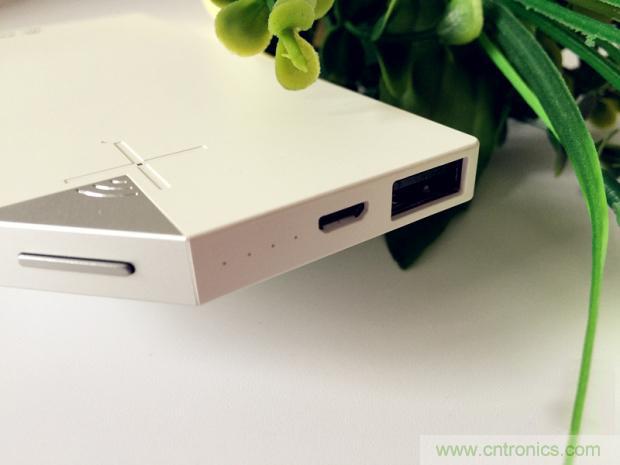 長(zhǎng)虹流云智能電源，集&ldquo;充電&rdquo;+&ldquo;存儲(chǔ)&rdquo;于一身