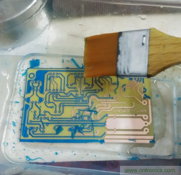 嘗試了四次PCB制作， 最后一發(fā)算是成功了