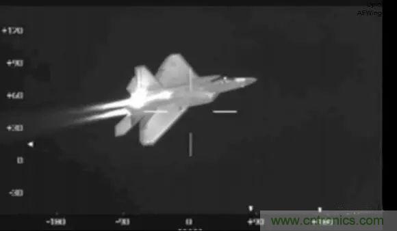 紅外傳感器工作原理、種類、特點(diǎn)以及應(yīng)用詳解