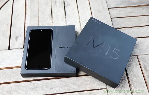 魅族M15拆解：做工精致，壓感Home鍵采用中國芯