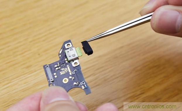 拆解黑鯊手機：多級直觸一體式液冷系統(tǒng)有什么門道？