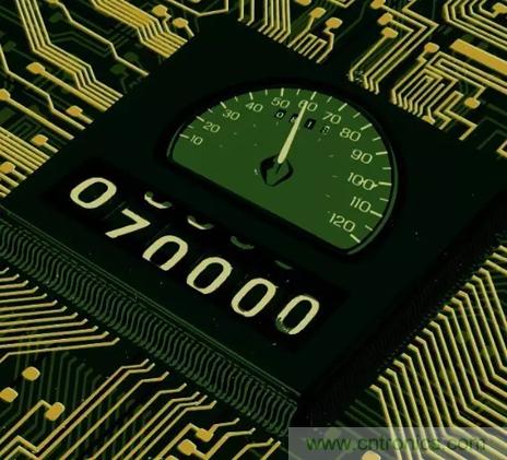 為何晶體管使用越久，功耗越低？