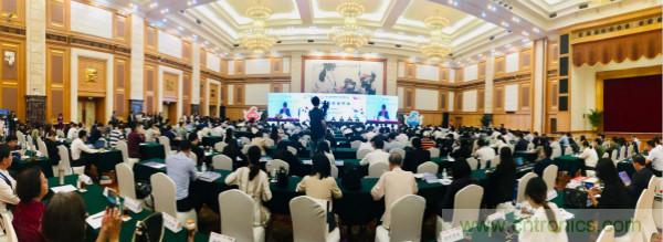 &ldquo;創(chuàng)新驅(qū)動(dòng)發(fā)展，智慧賦能未來(lái)&rdquo;---第七屆中國(guó)電子信息博覽會(huì)深圳新聞發(fā)布會(huì)盛大召開