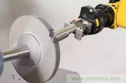 力傳感器在機器人哪些應(yīng)用中，可以完爆視覺系統(tǒng)？