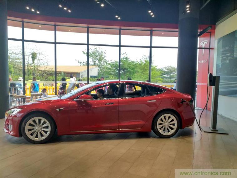 特斯拉一季度交付報(bào)告出爐，產(chǎn)能危機(jī)變需求危機(jī)？