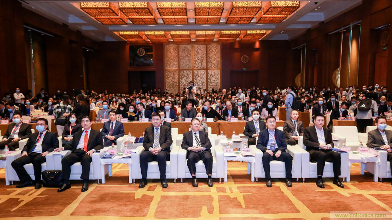 2020年松山湖功能區(qū)投資推介會成功舉辦，攬資350億發(fā)力新經(jīng)濟(jì)新產(chǎn)業(yè)