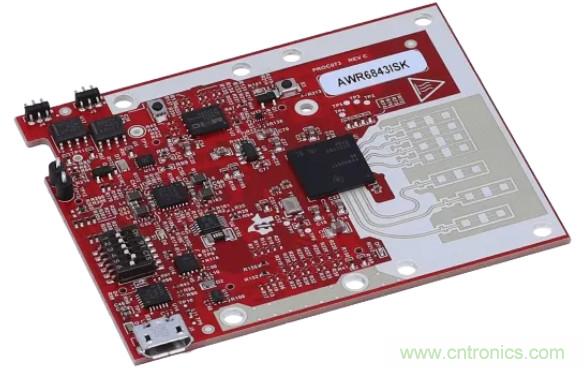 封裝集成天線技術 - 簡化汽車座艙內(nèi)雷達傳感器設計！