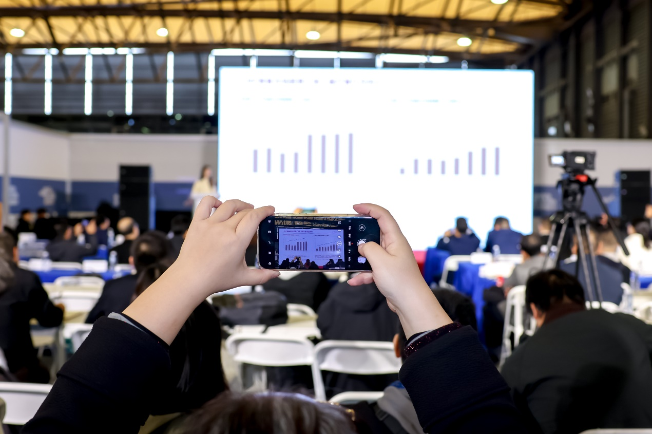 中國電子展組委會(huì)聯(lián)袂電子制造產(chǎn)業(yè)聯(lián)盟：四地探企，智啟新程