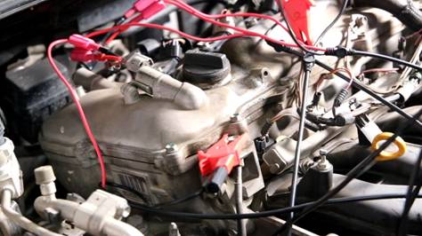 示波器測量發(fā)動機(jī)雙可變氣門正時波形 示波器測量發(fā)動機(jī)雙可變氣門正時波形