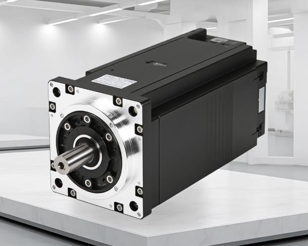 伺服驅(qū)動(dòng)器賦能工業(yè)自動(dòng)化：多場景應(yīng)用方案深度解析