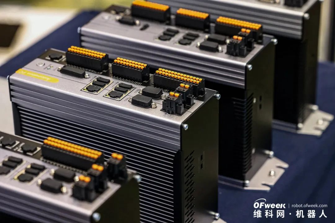 大咖齊聚，智啟新篇 | OFweek 2025（第十四屆）中國機(jī)器人產(chǎn)業(yè)大會圓滿收官！