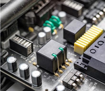 從ECU到BMS：厚膜電阻在汽車電子系統(tǒng)中的全應(yīng)用場景